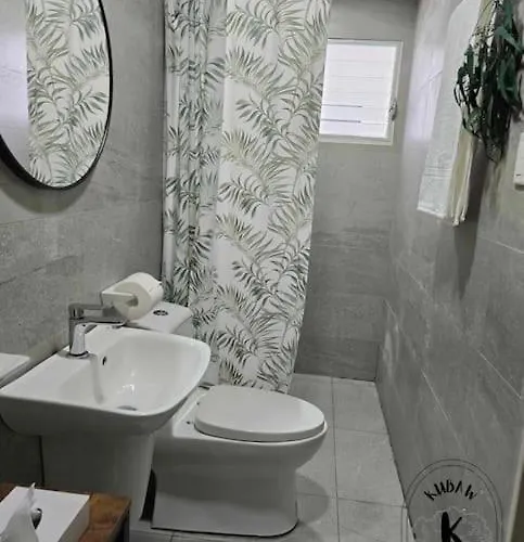 Sleep With Me Cozy Near Araneta Center *